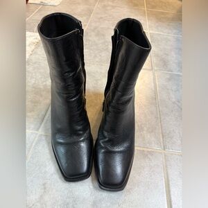 Sam Edelman Women’s Winnie Boot